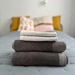 Cozy Apartment Near Ikea And S8